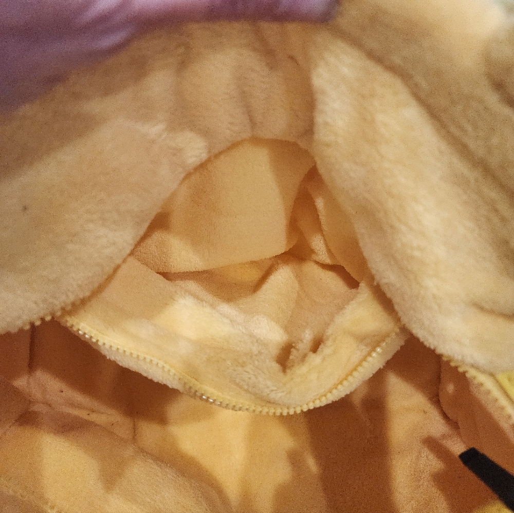 Marc Jacobs Soft Yellow Tote - Picture 7 of 10